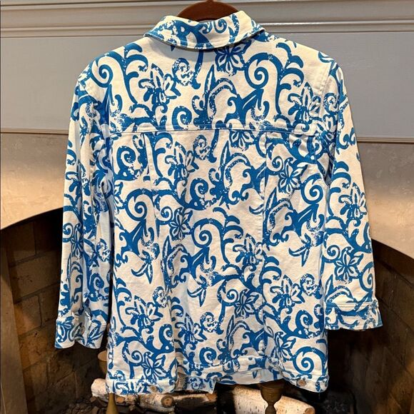 Denim&Co Blue and White Patterned Jean Jacket Size Medium - Picture 5 of 5